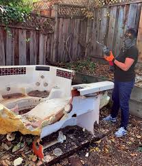 Best Retail Junk Removal  in Gluckstadt, MS